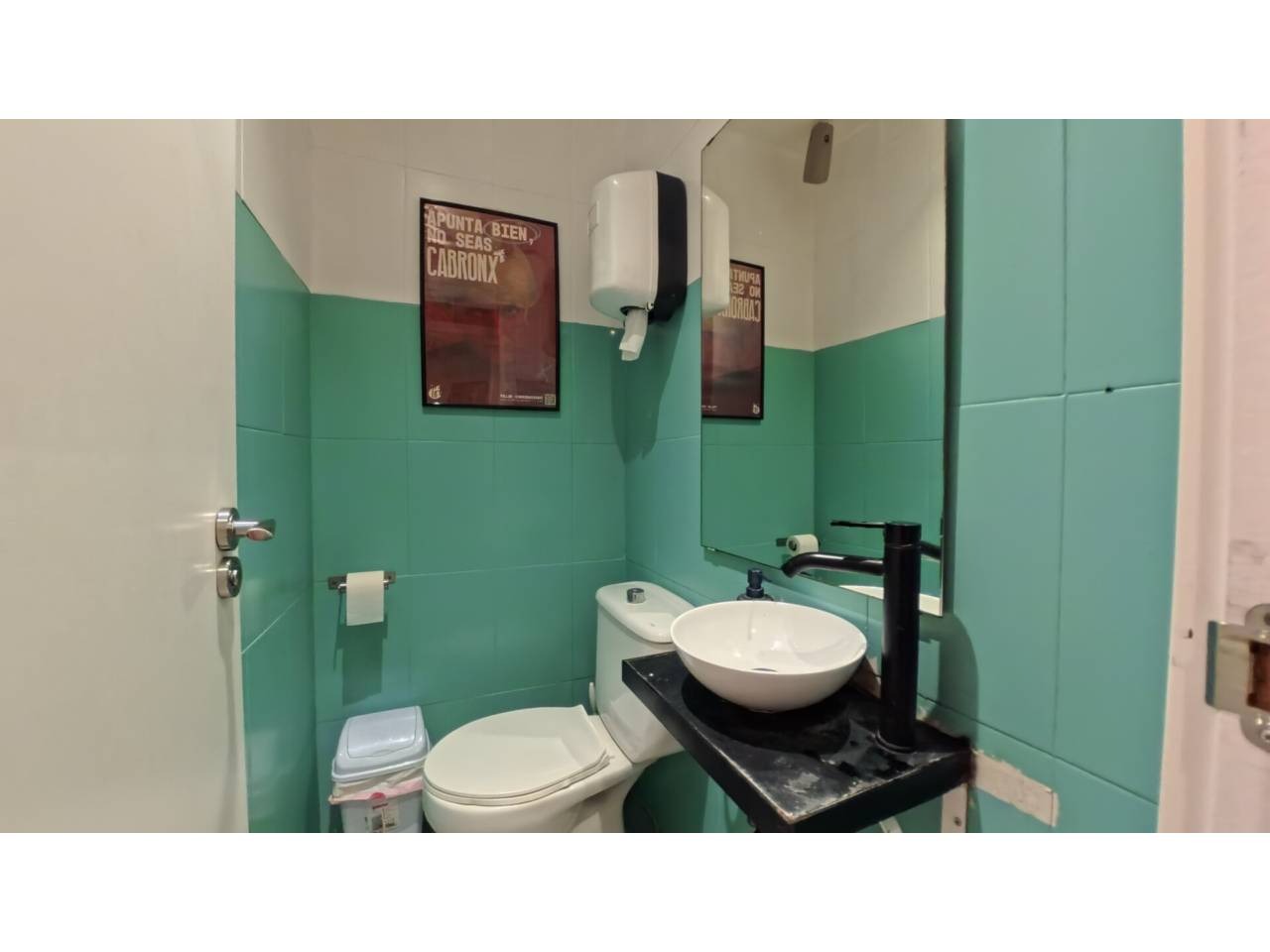 imgi_10_525584_62514979015_0af40b23-e6c5-4082-b943-32a48f06cfbe