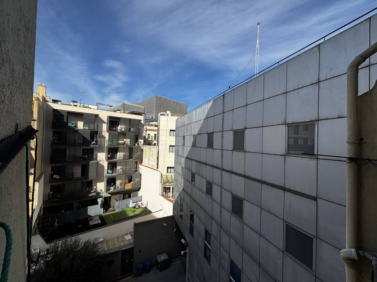 imgi_33_525584_61725465073_28_20260216140524348